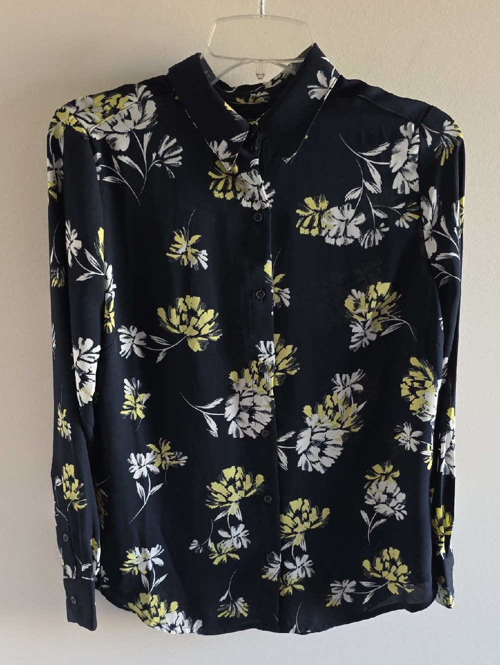 Banana Republic Sheer Navy Floral Button-Up Blouse with Yellow Accents Womens S